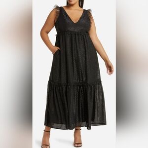 Chelsea28 Black Textured Dress